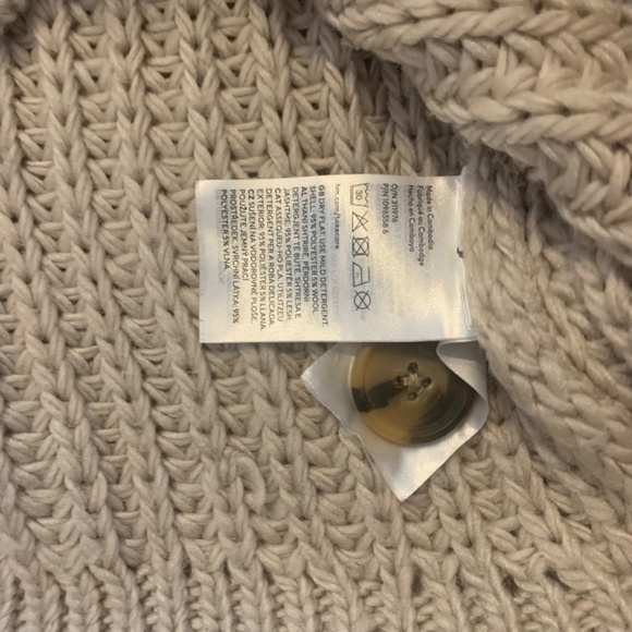 H & M Cropped cardigan - Picture 3 of 3